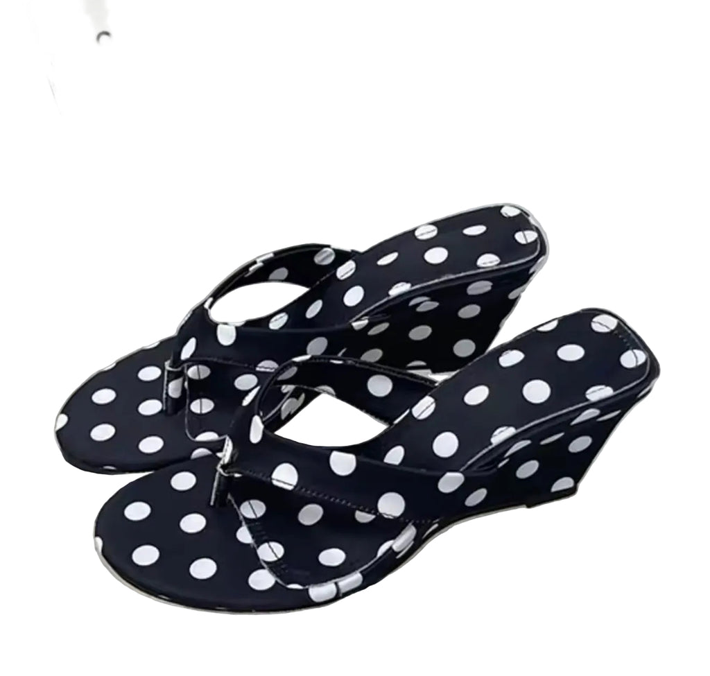 Polka Chic Wedge Sandals