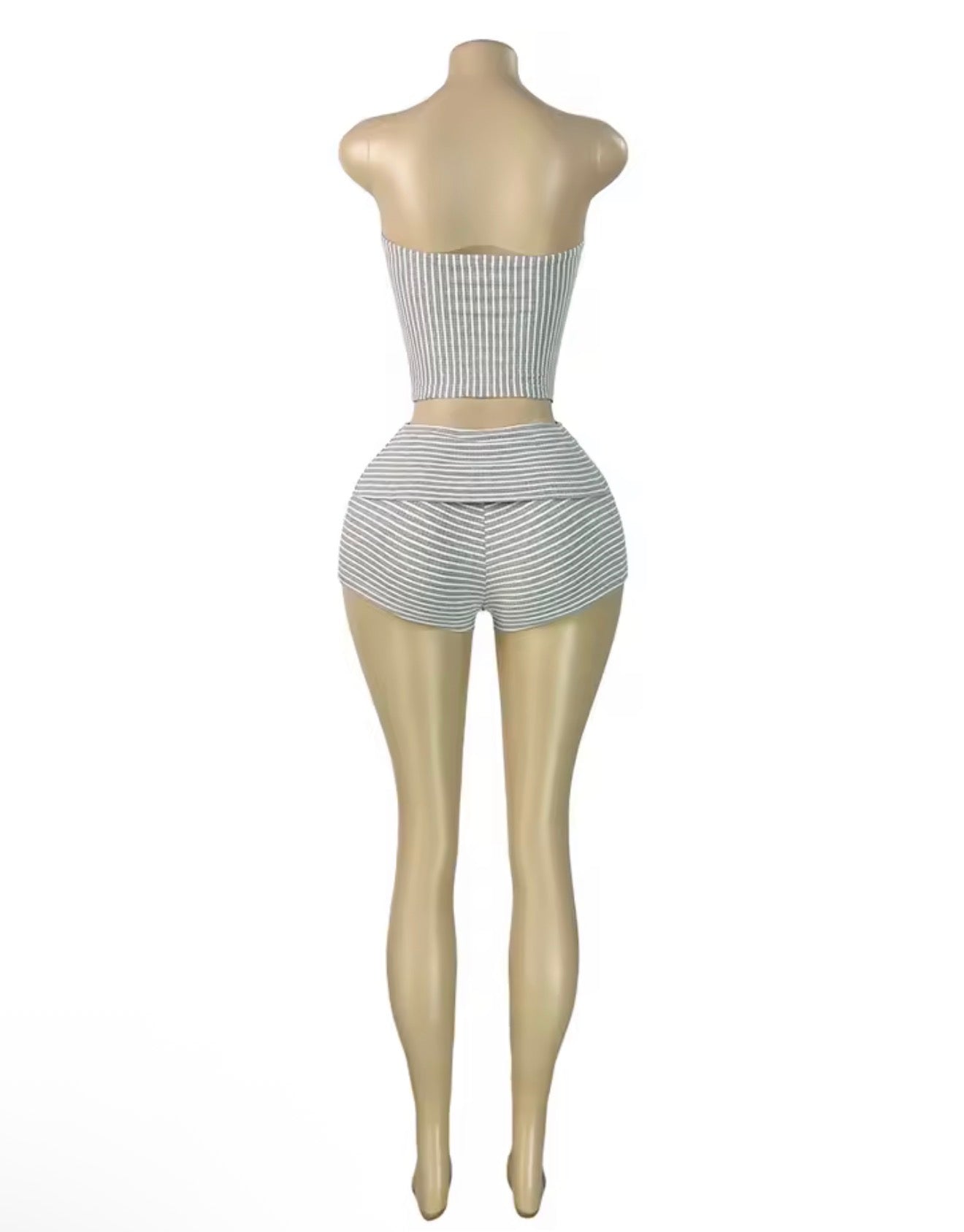 Off Duty Muse Short Set