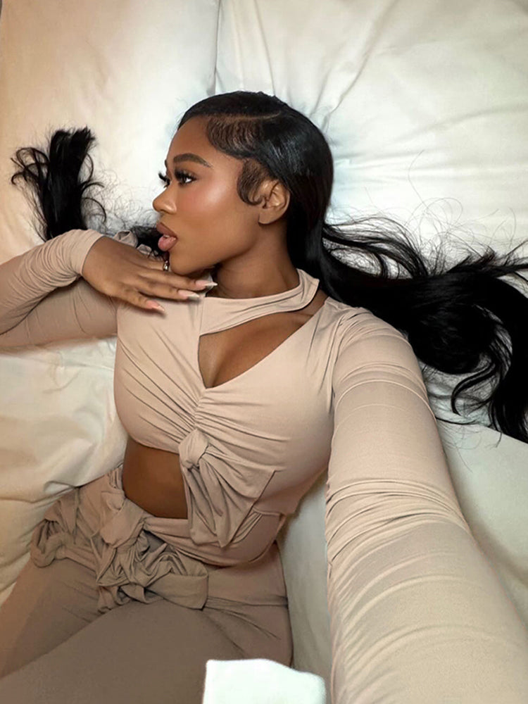 Soft Seduction Knot 2-Piece Set image 0